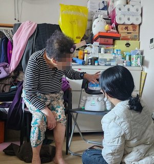 구리시, 취약계층 인공지능 돌봄 로봇 ‘다솜이’ 반복 교육으로 어르신 활용도·만족도 향상